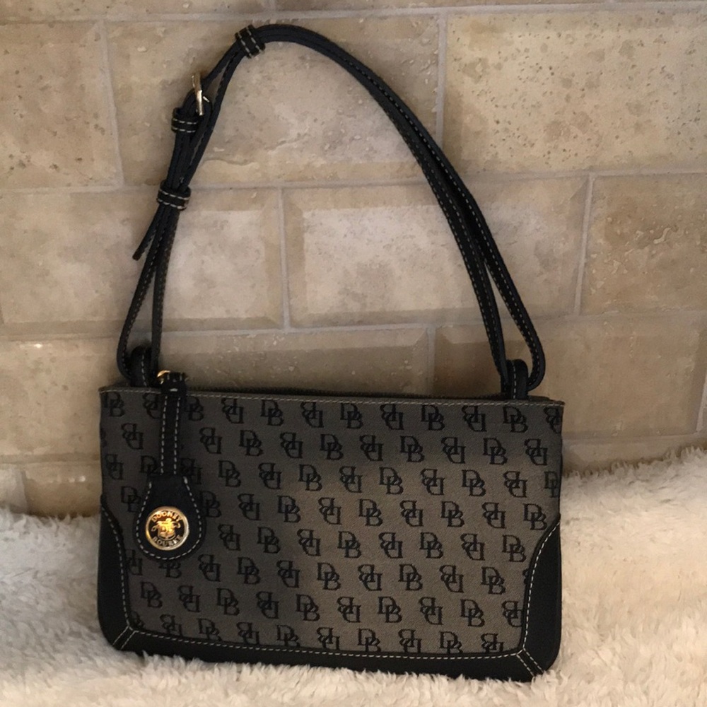 Dooney  Bourne handbag